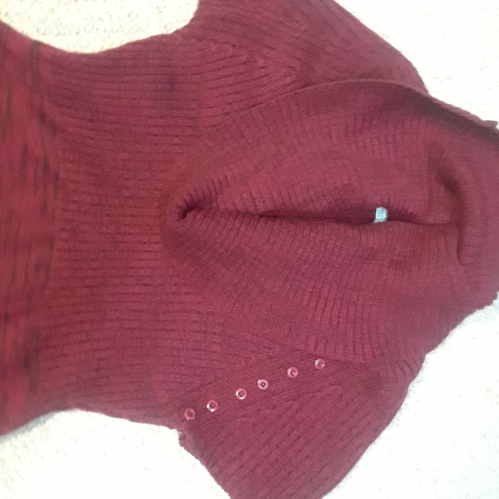 Tunic top. - Picture 2 of 3